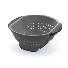 Load image into Gallery viewer, TRAPDOOR COLANDER WITH NO MESS FOOD RELEASE